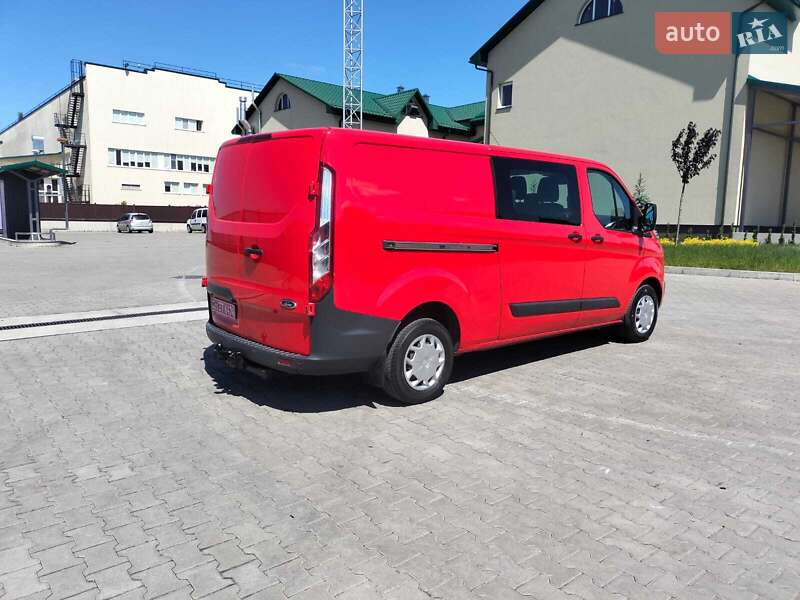 Минивэн Ford Transit Custom 2016 в Рожище