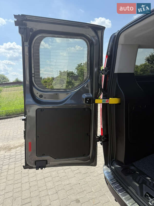 Мінівен Ford Transit Custom 2019 в Києві