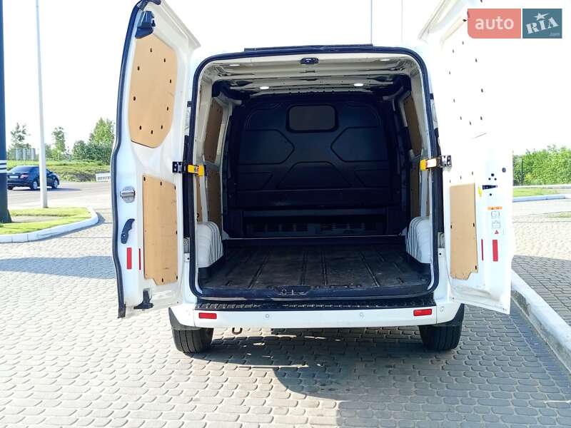 Грузовой фургон Ford Transit Custom 2020 в Львове