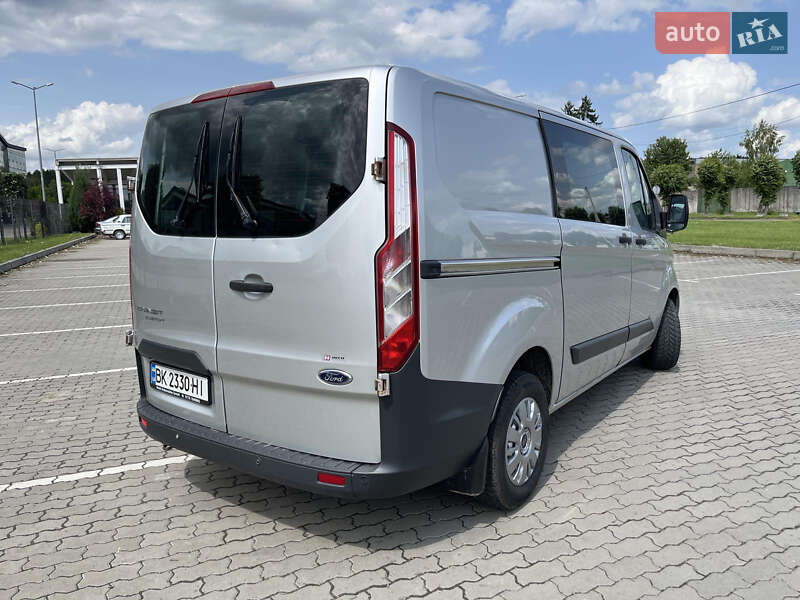 Вантажний фургон Ford Transit Custom 2016 в Бродах