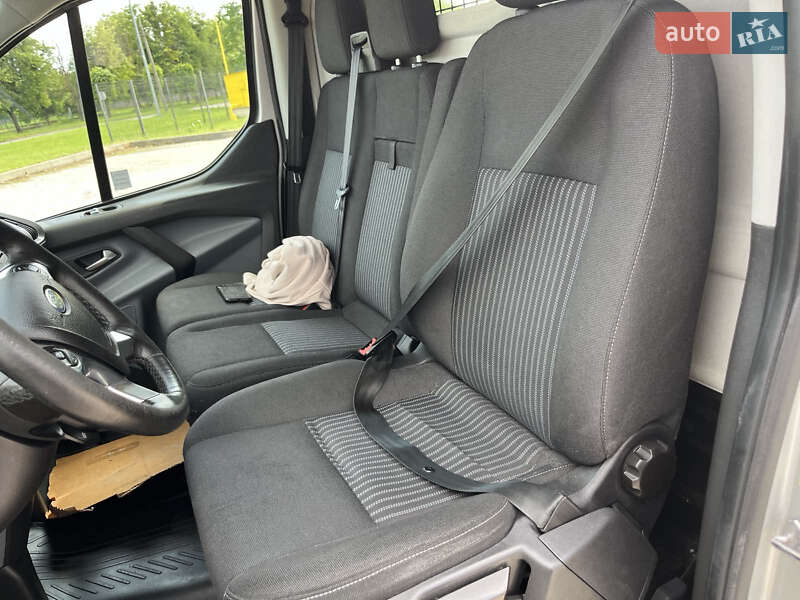 Вантажний фургон Ford Transit Custom 2016 в Бродах