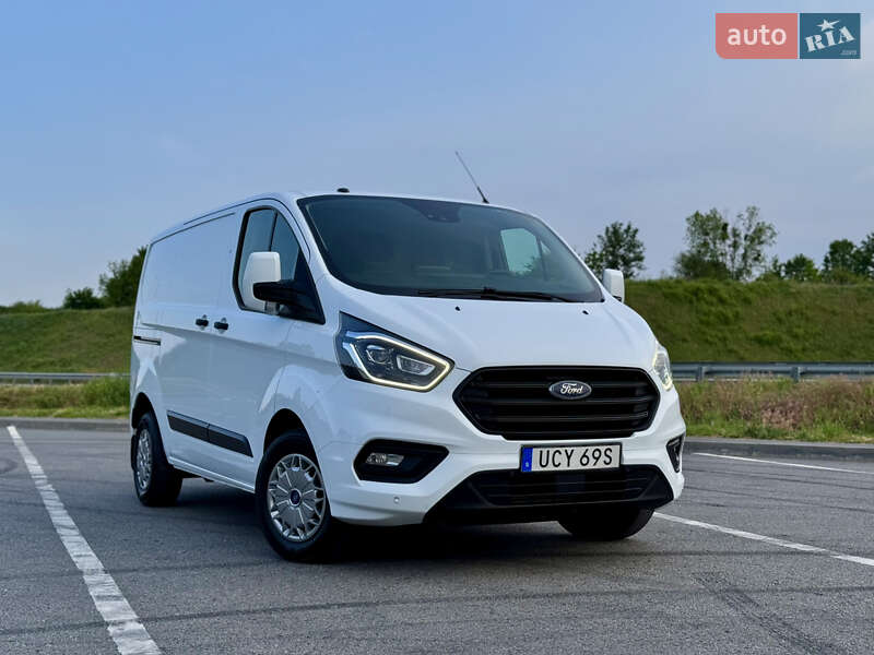 Вантажний фургон Ford Transit Custom 2019 в 