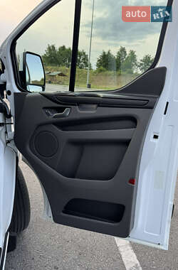 Вантажний фургон Ford Transit Custom 2019 в 