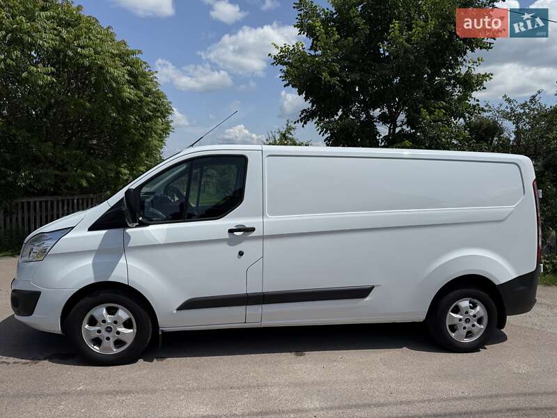 Вантажний фургон Ford Transit Custom 2016 в Житомирі