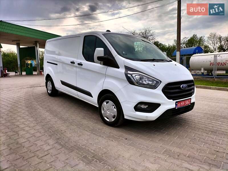 Грузовой фургон Ford Transit Custom 2021 в 