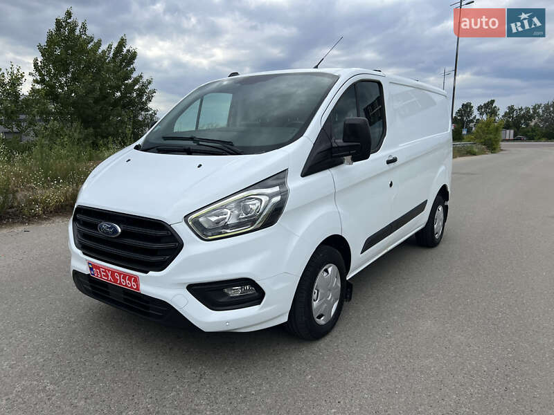 Грузовой фургон Ford Transit Custom 2021 в 