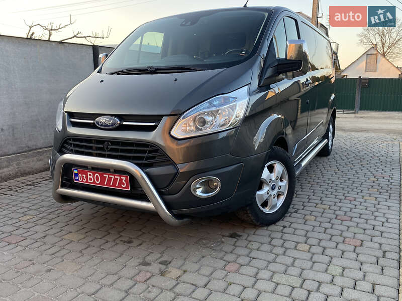 Вантажний фургон Ford Transit Custom 2016 в Ковелі