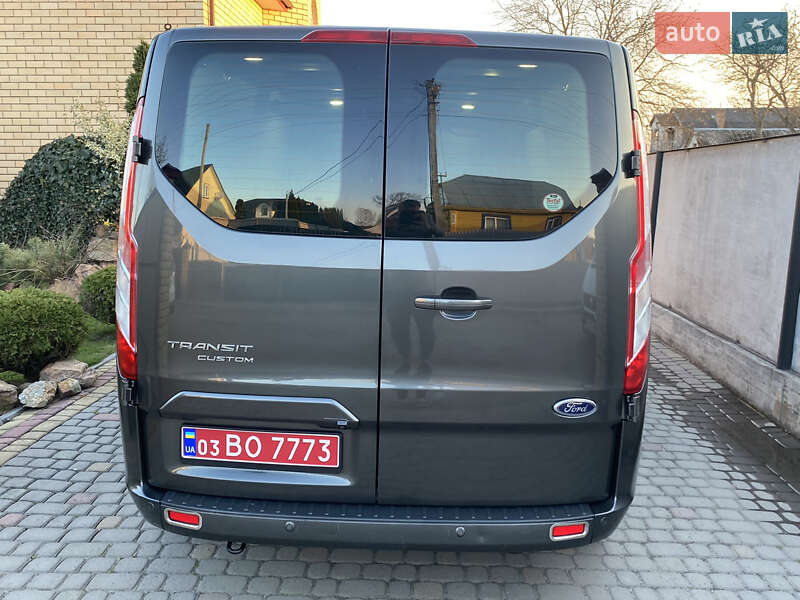 Вантажний фургон Ford Transit Custom 2016 в Ковелі