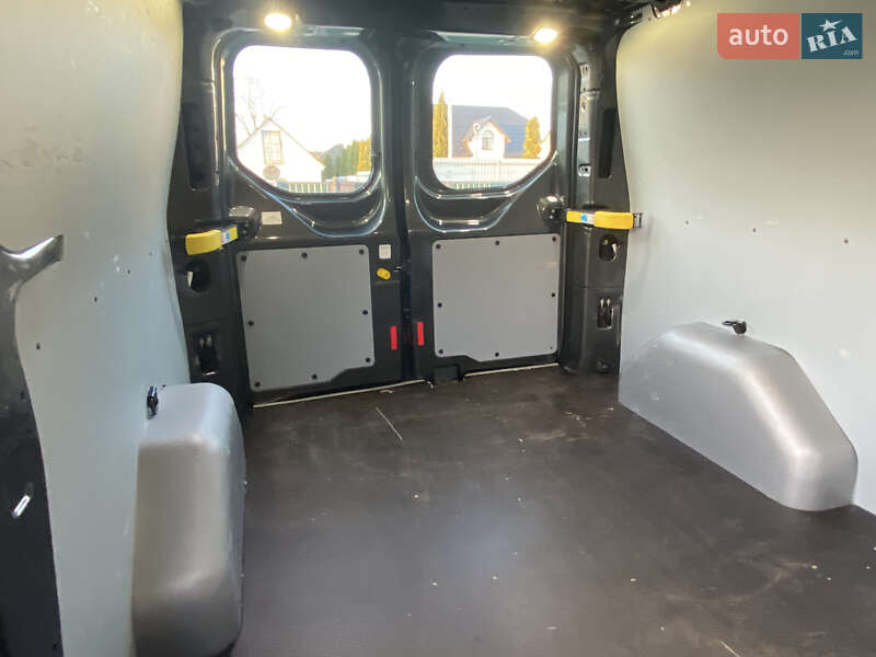 Вантажний фургон Ford Transit Custom 2016 в Ковелі