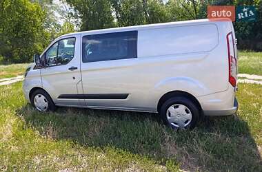 Вантажопасажирський фургон Ford Transit Custom 2019 в 
