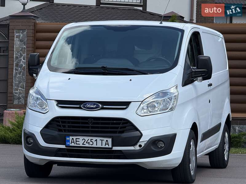 Вантажний фургон Ford Transit Custom 2015 в Києві