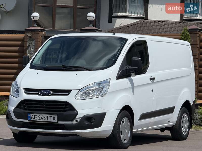 Вантажний фургон Ford Transit Custom 2015 в Києві