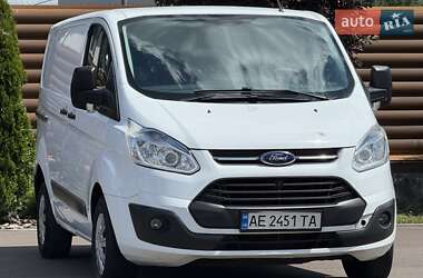 Грузовой фургон Ford Transit Custom 2015 в 
