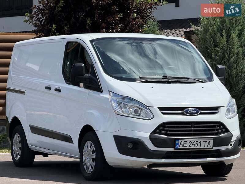 Вантажний фургон Ford Transit Custom 2015 в Києві