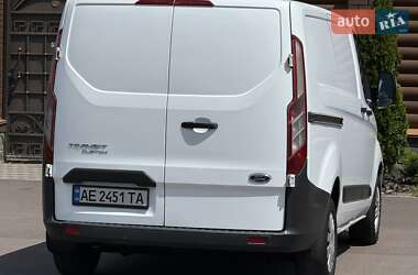 Грузовой фургон Ford Transit Custom 2015 в 