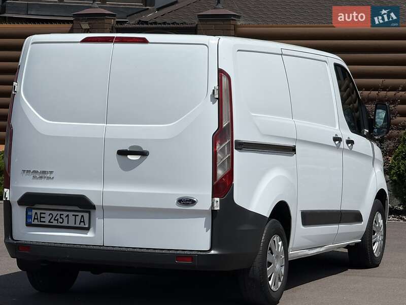 Вантажний фургон Ford Transit Custom 2015 в Києві