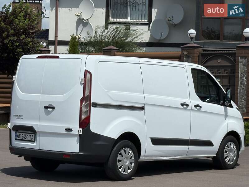 Вантажний фургон Ford Transit Custom 2015 в Києві