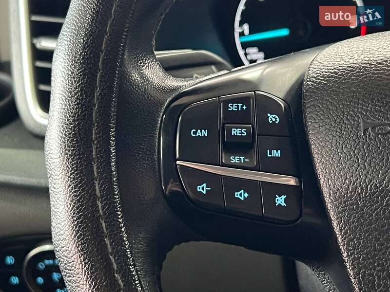 Вантажопасажирський фургон Ford Transit Custom 2019 в Одесі