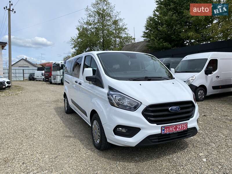 Мінівен Ford Transit Custom 2020 в 