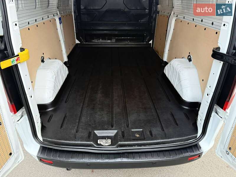 Вантажний фургон Ford Transit Custom 2018 в Луцьку