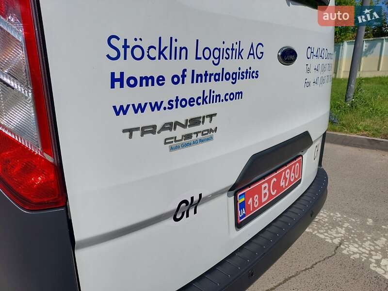 Вантажний фургон Ford Transit Custom 2016 в Рівному