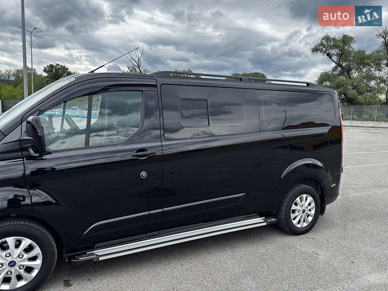 Мінівен Ford Transit Custom 2021 в Чернівцях