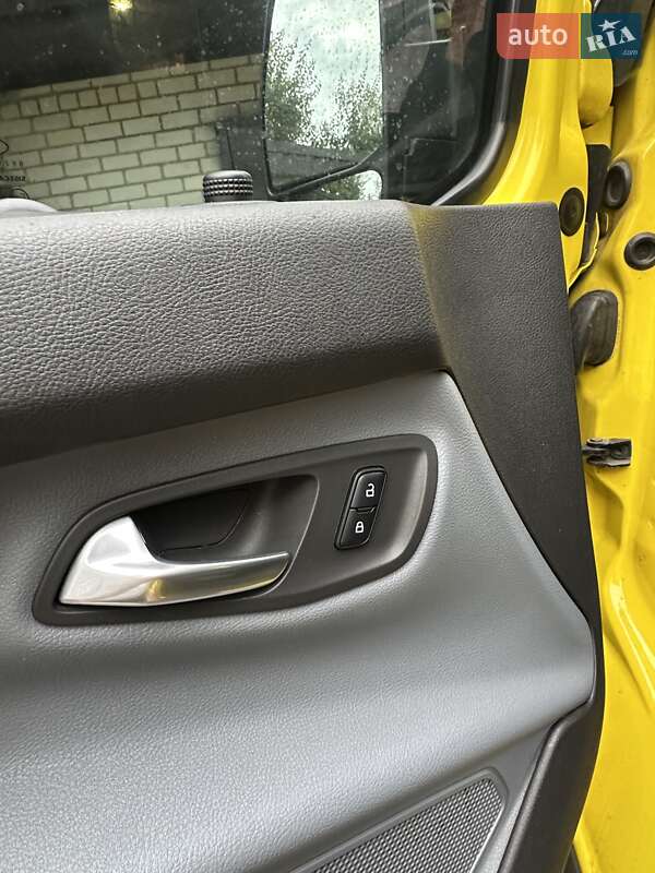 Вантажний фургон Ford Transit Custom 2017 в Харкові