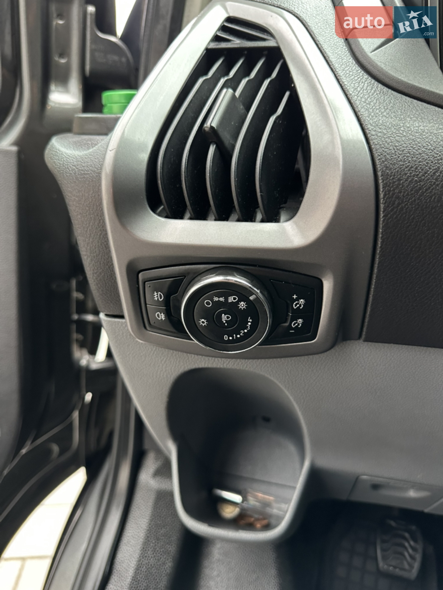 2017 Ford Transit Connect - мініатюра 4