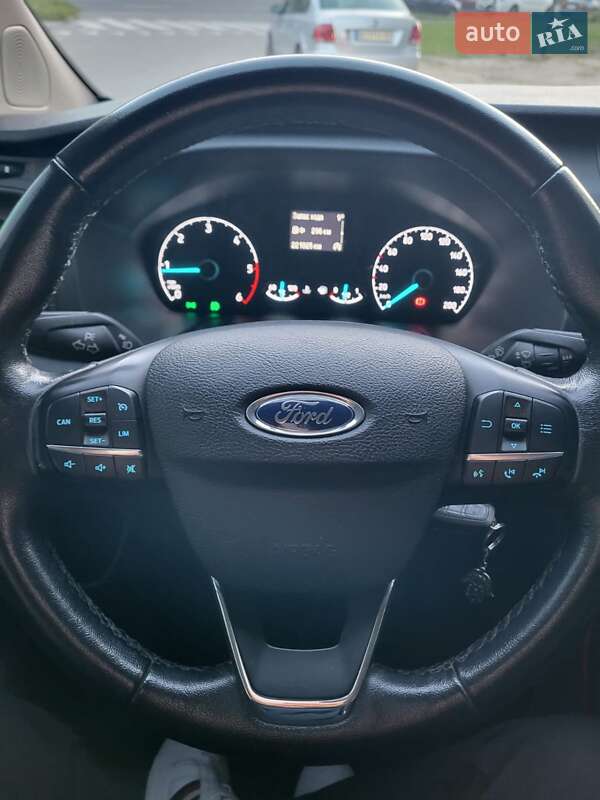 Вантажний фургон Ford Transit Custom 2018 в Львові