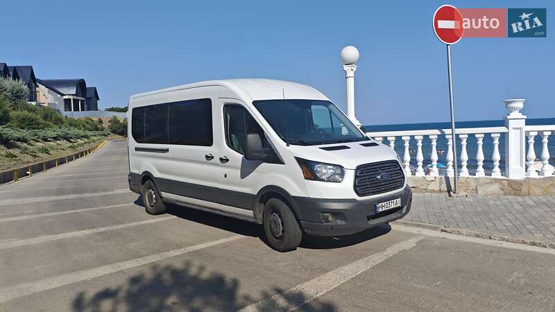 Минивэн Ford Transit Custom 2015 в 
