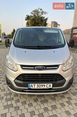 Грузовой фургон Ford Transit Custom 2017 в 