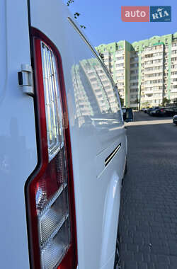 Вантажний фургон Ford Transit Custom 2021 в 