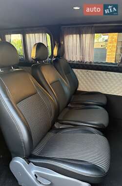 Минивэн Ford Transit Custom 2015 в 