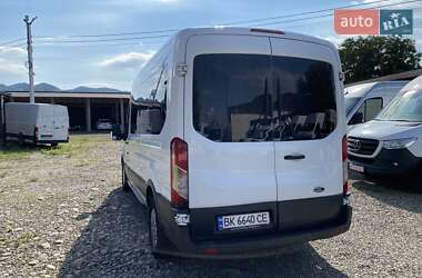 Мінівен Ford Transit Custom 2015 в 