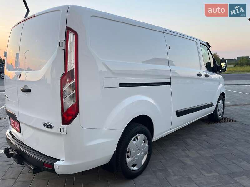 Вантажний фургон Ford Transit Custom 2019 в Луцьку