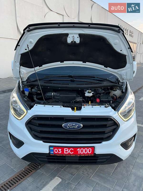 Вантажний фургон Ford Transit Custom 2019 в Луцьку
