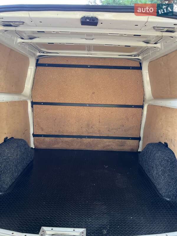 Вантажопасажирський фургон Ford Transit Custom 2014 в Коростені