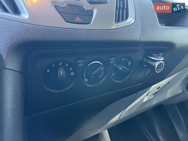 Грузовой фургон Ford Transit Custom 2017 в Днепре фото 29 Грузовой фургон Ford Transit Custom 2017 в Днепре