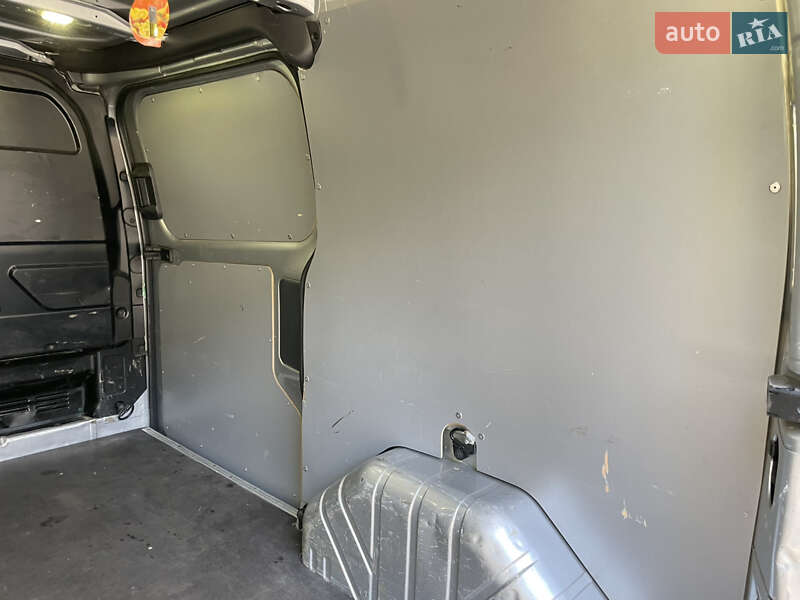 Грузовой фургон Ford Transit Custom 2017 в Днепре фото 40 Грузовой фургон Ford Transit Custom 2017 в Днепре
