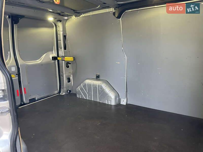 Грузовой фургон Ford Transit Custom 2017 в Днепре фото 43 Грузовой фургон Ford Transit Custom 2017 в Днепре