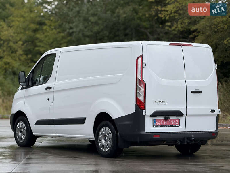 Вантажний фургон Ford Transit Custom 2015 в Дрогобичі