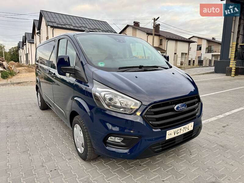 Грузовой фургон Ford Transit Custom 2020 в 
