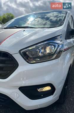 Вантажний фургон Ford Transit Custom 2020 в 