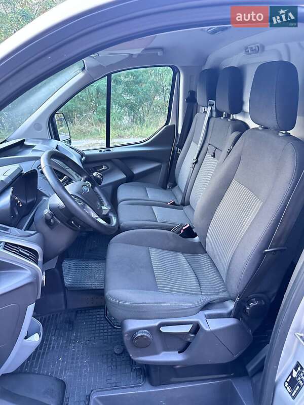 Грузовой фургон Ford Transit Custom 2016 в Киеве фото 16 Грузовой фургон Ford Transit Custom 2016 в Киеве