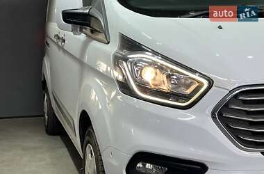 Грузовой фургон Ford Transit Custom 2020 в 