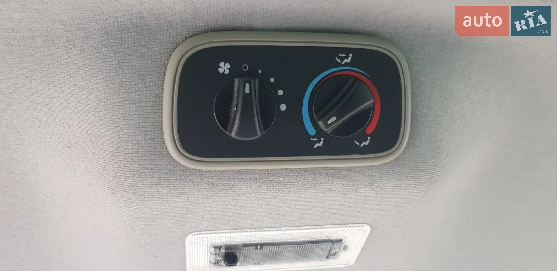2012 Ford Transit Connect - мініатюра 15