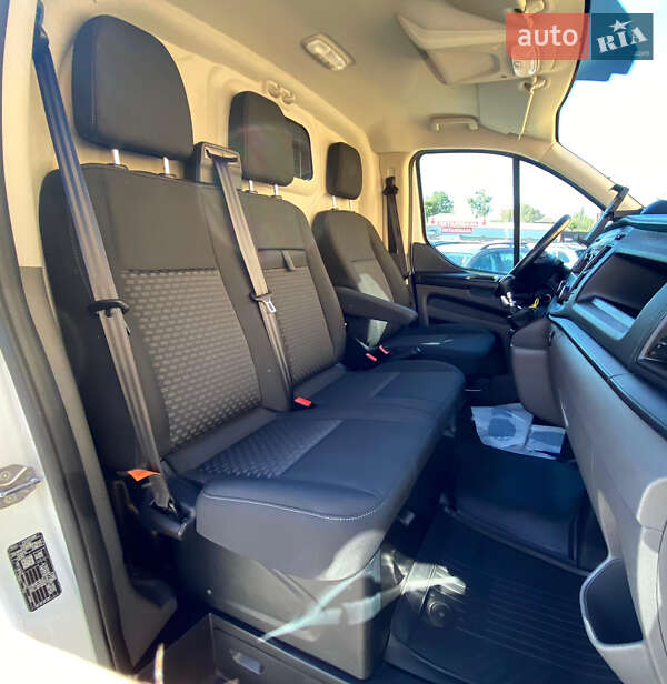 Вантажний фургон Ford Transit Custom 2021 в Рівному
