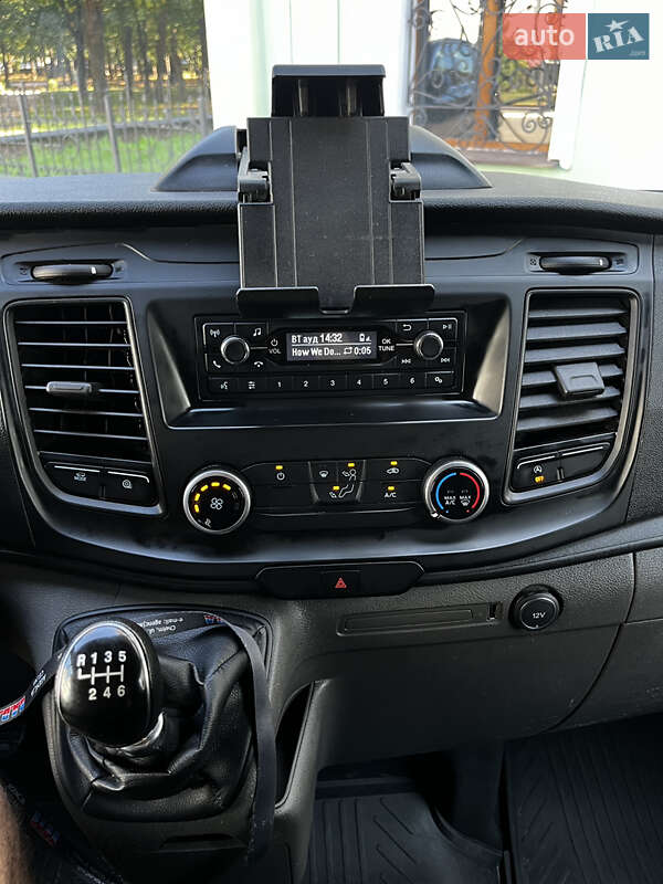 Вантажний фургон Ford Transit Custom 2020 в Житомирі