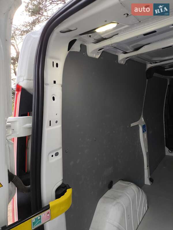 Мікроавтобус вантажний (до 3,5т) Ford Transit Custom 2016 в Кременчуці