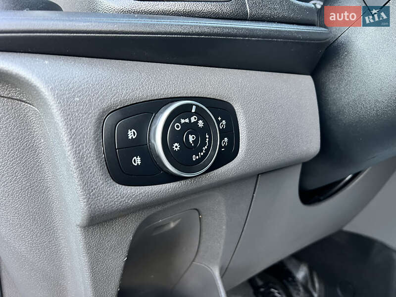 Вантажний фургон Ford Transit Custom 2020 в Умані фото 14 Вантажний фургон Ford Transit Custom 2020 в Умані